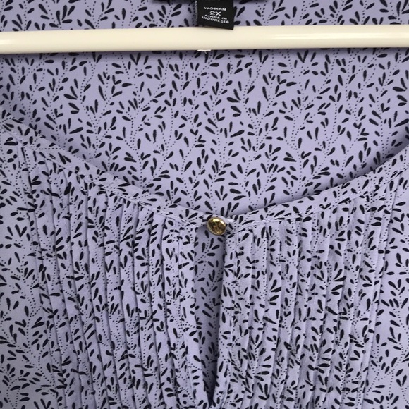 Roz & Ali lilac floral pull-over blouse, 2X - Picture 3 of 7